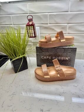 Cape Robbin Metallic Rose Gold Double-Strap Platform Slides